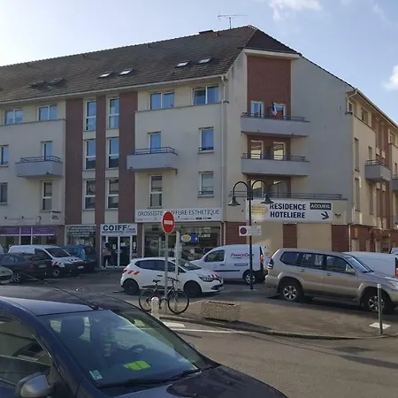 Lägenhet Hoteliere Poincare Margny-les-Compiegne
